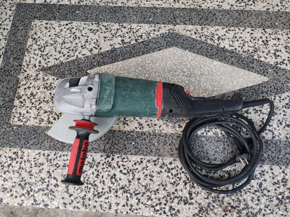 Metabo WE 22-230 MVT, 2200 W, 230 мм - електрически ъглошлайф