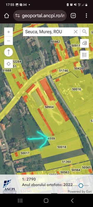 Casa 6 camere cu 4100 mp teren intravilan.