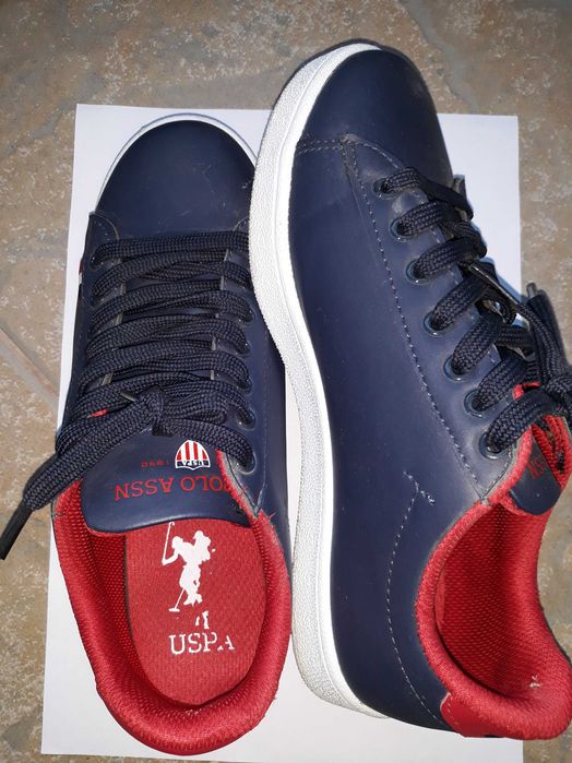 Продавам детски обувки