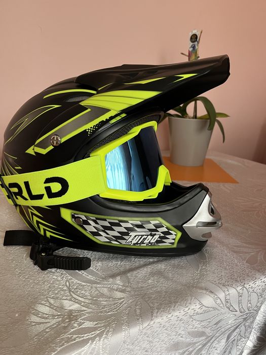 Vând cască full face