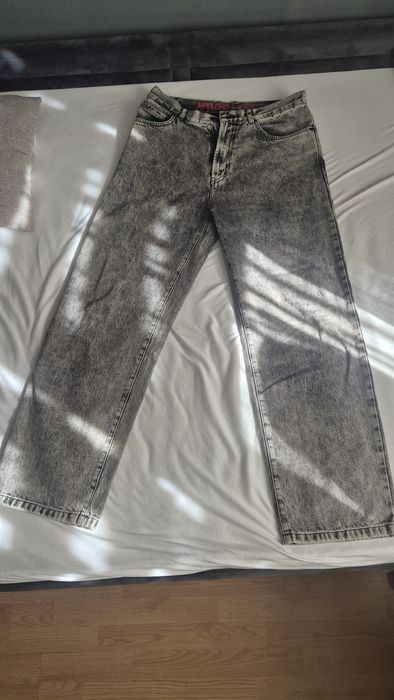Blugi Hugo, baggy marimea S/M, gri
