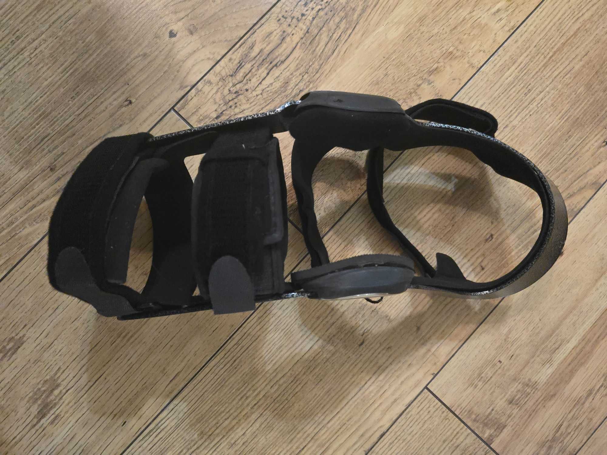 Donjoy Armor професионална ортеза за коляно за активен спорт, лява,  M