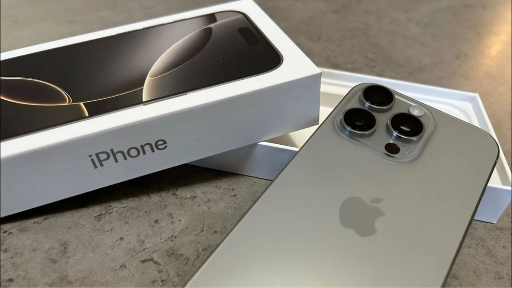 Продам Iphone 16 Pro Max Titanium 256 gb отличное состояние