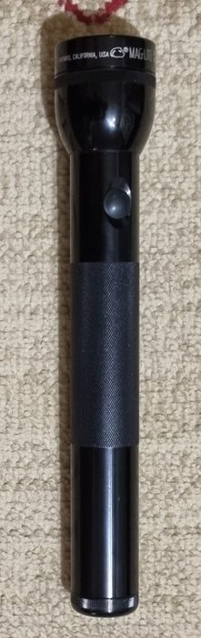 Фонарик Maglite на 3 батарейки, США