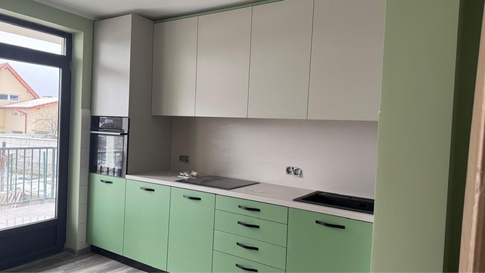 Mobilier pe comanda din pal ai Mdf si montaj parchet stratificat