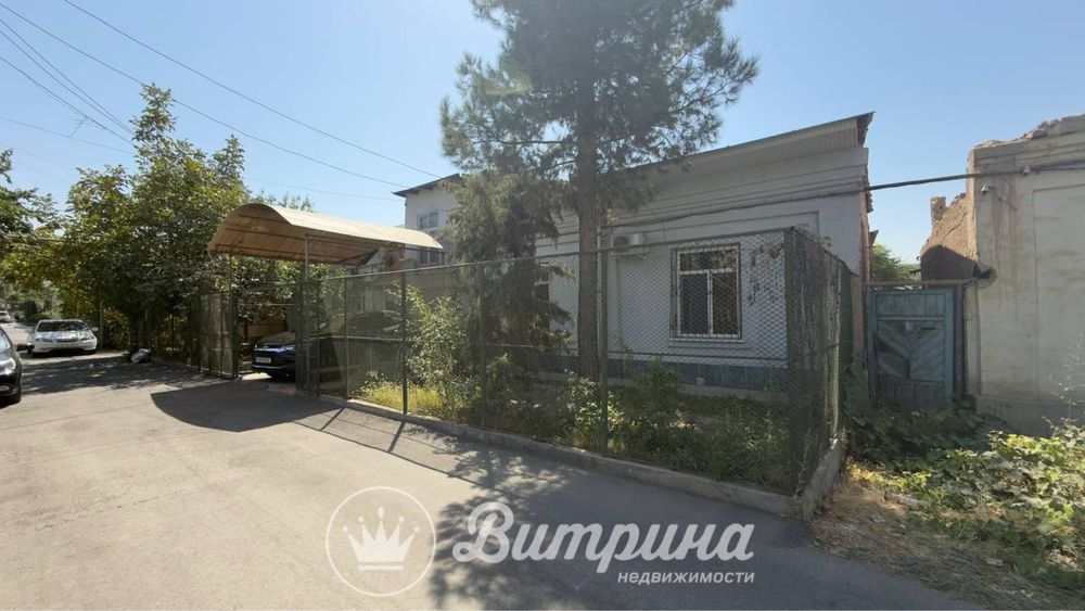Продается участок 3,5 сотки за базаром Малика