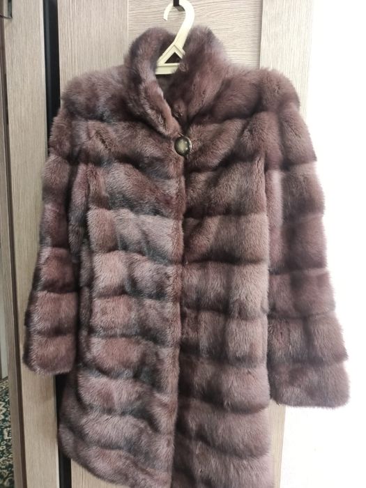 Продам норковую шубу