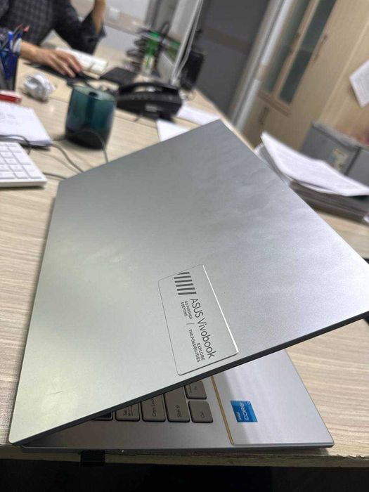 Asus Vivobook 8/512
