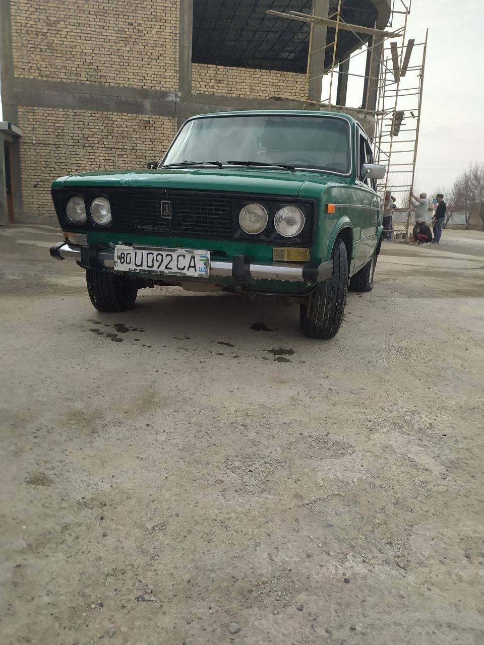 Vaz 2106 sotiladi