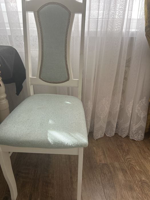Продам  стулья