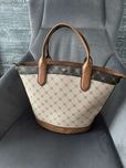 Страхотна дамска чанта Nine West