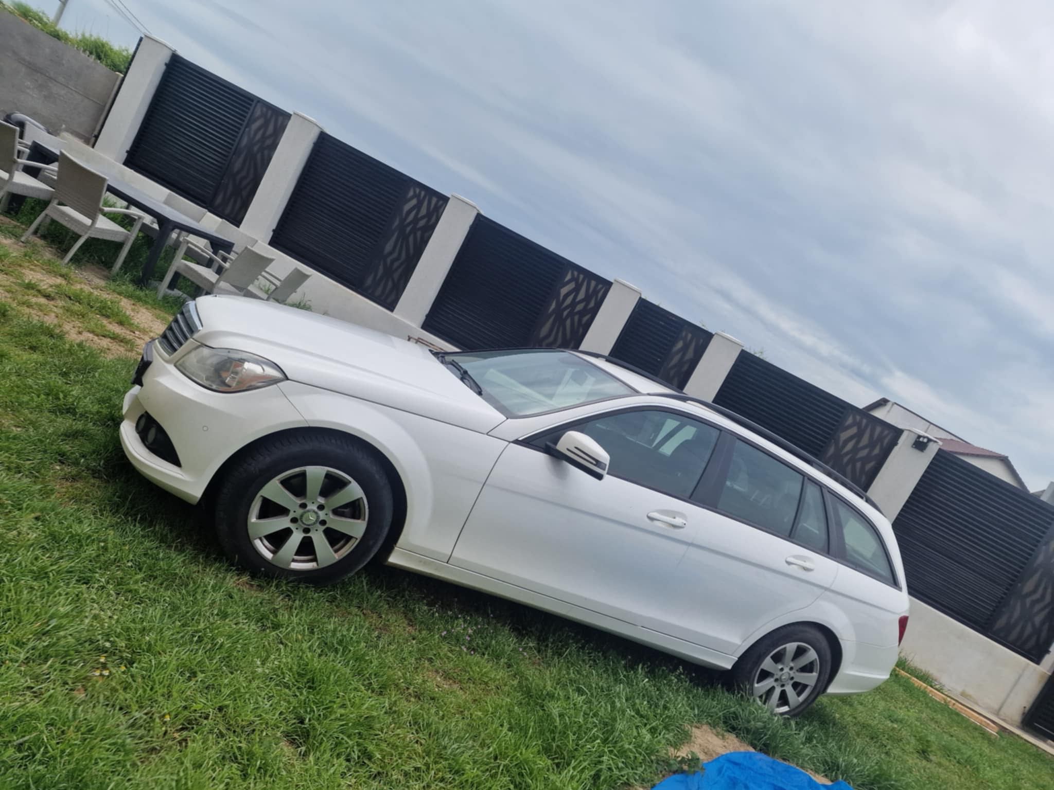 Mercedes c200, 2012