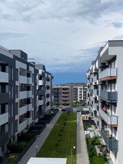 Închiriere apartament 2 camere - Oradea, str. Ceyrat - bloc AES A5