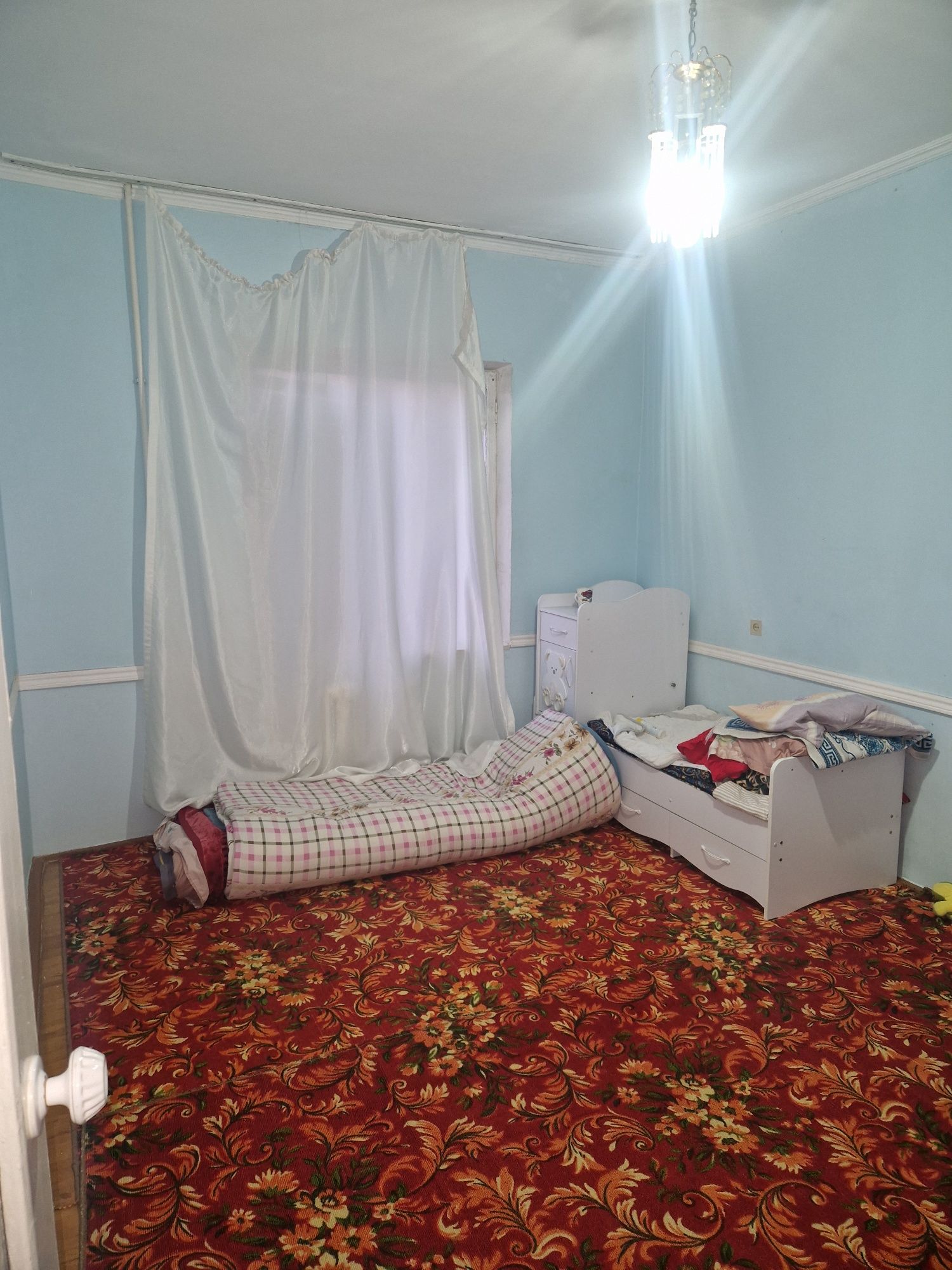 Срочна продаётся 3 комнатная квартира
