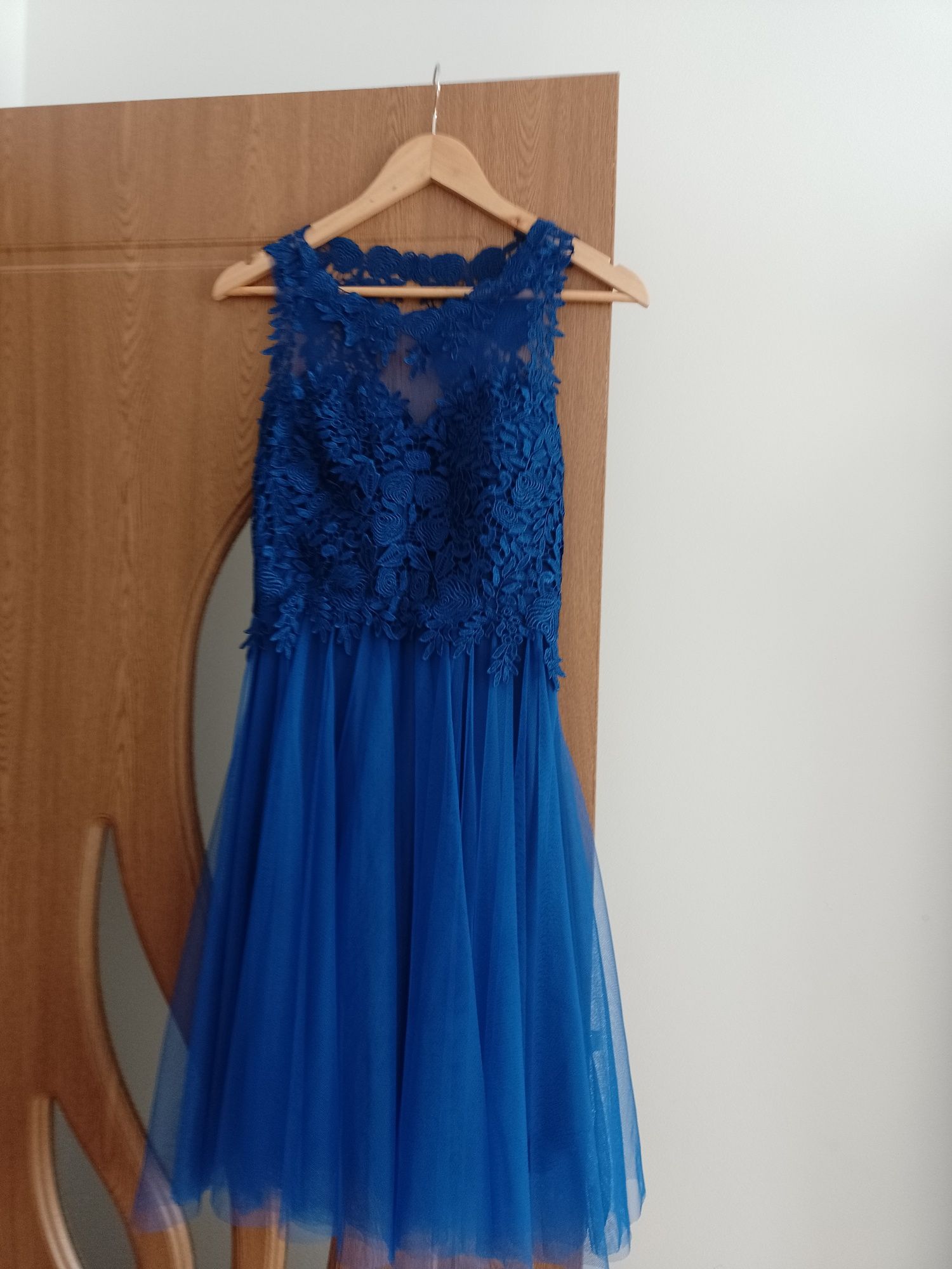 Vând rochie de nuntă
