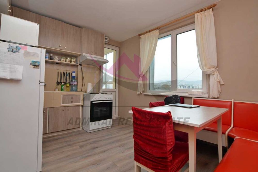 Супер Цена!! Атрактивна Оферта!! Многостаен- Зимно Кино Тракия