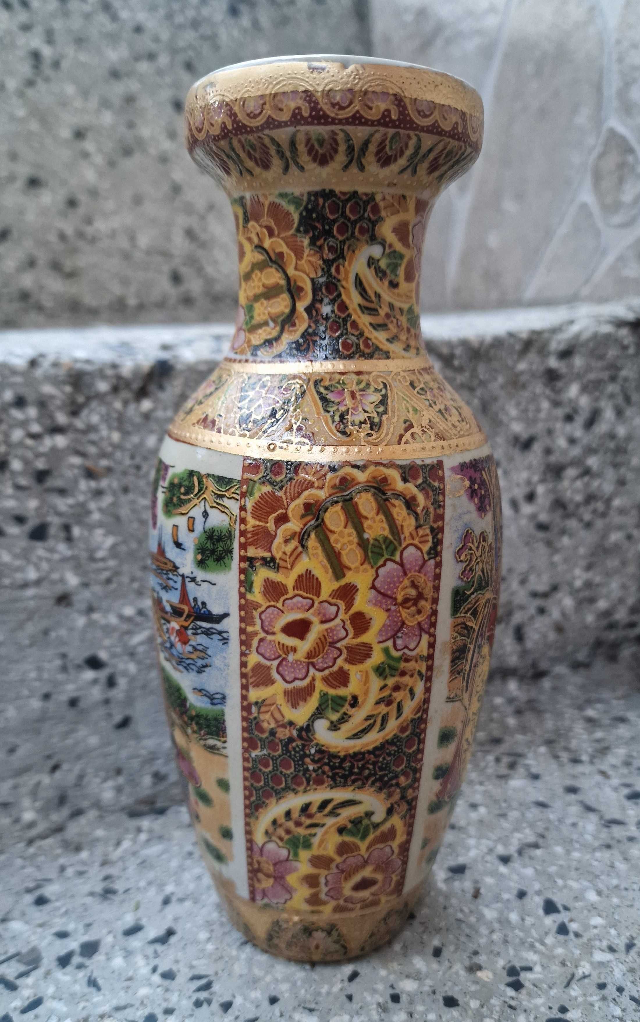 Стара Китайска ваза, Маркирана. Отлична.