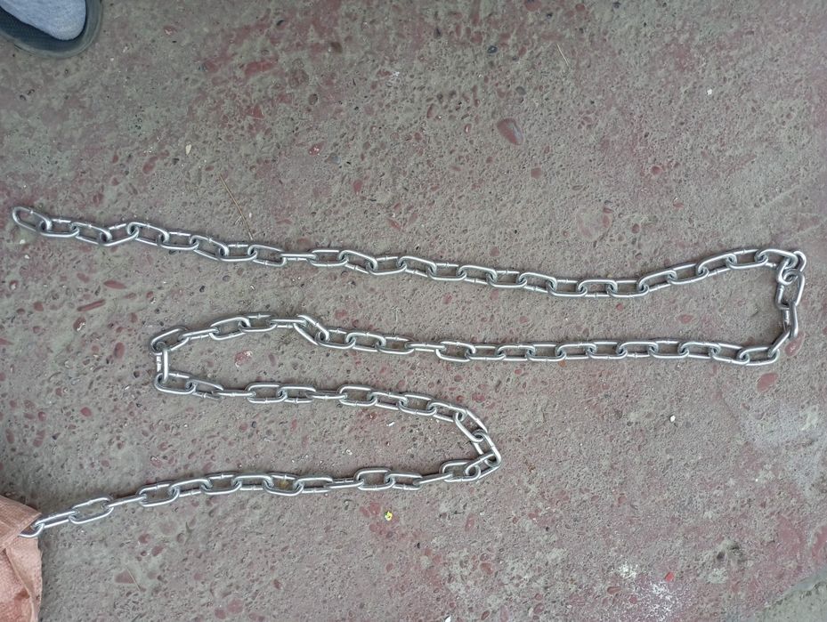 Продается цепь .