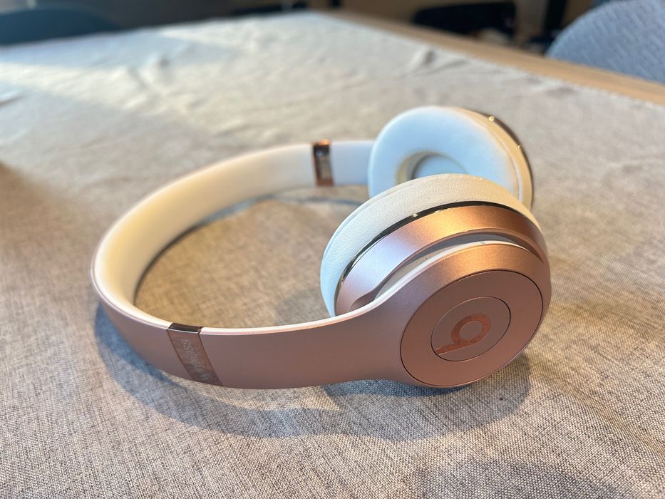 Wireless Beats Solo 3