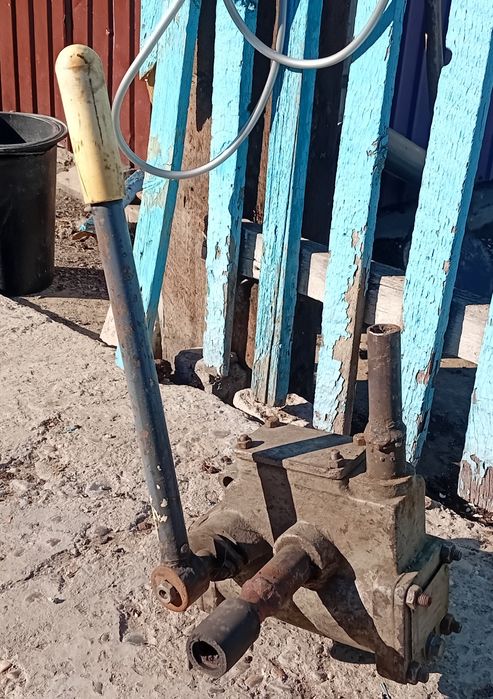 Насос механический для гсм.