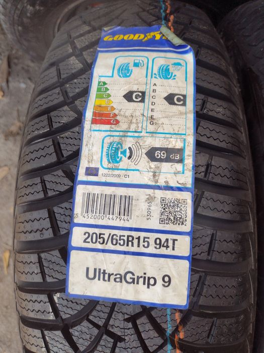 Нови 2бр.205/65/15 Good Year UG9 dot0819