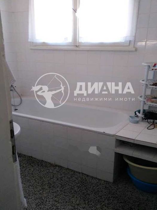 Продава се Четиристаен апартамент в Пловдив, Христо Смирненски - 145 кв.м за 1304 €/кв.м - Снимка #7