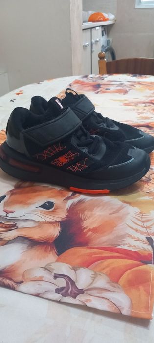 Маратонки Adidas