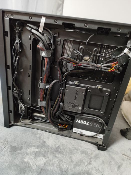 Sursa Thermaltake TR S700W nemodulară
