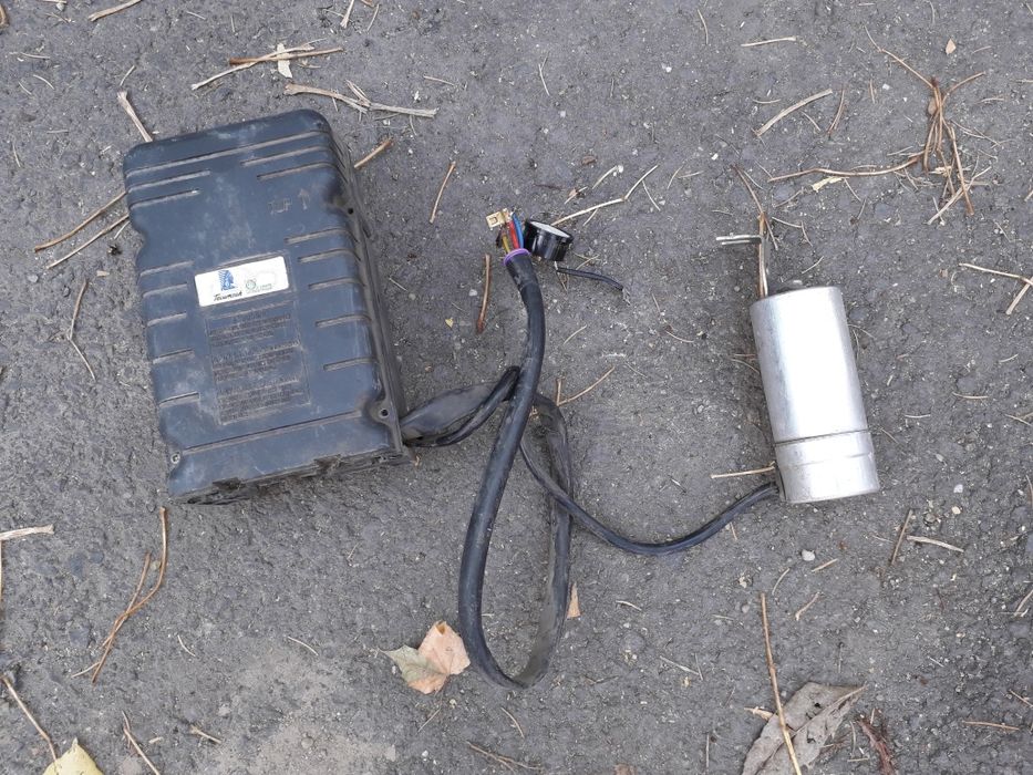 Relee pornire compresor frigorific