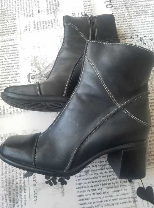 Дамски боти Klarks номер 38 естествена кожа, 30 лв