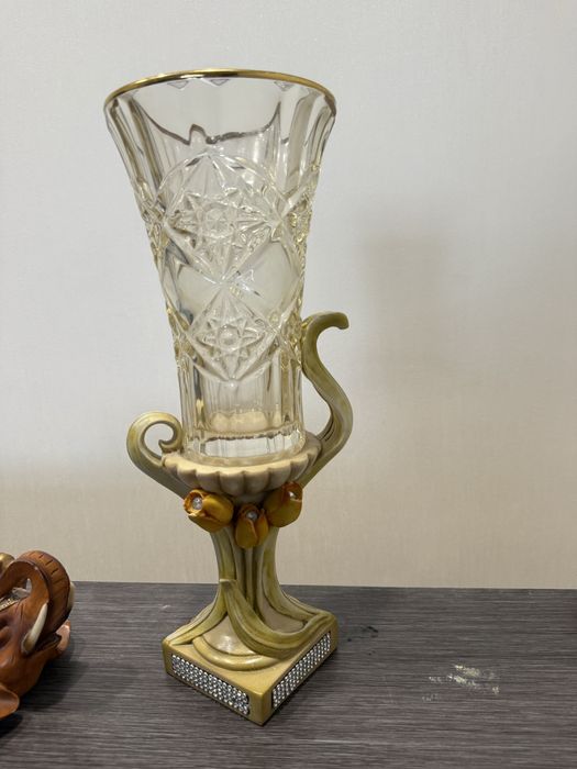 Продается ваза для цветов