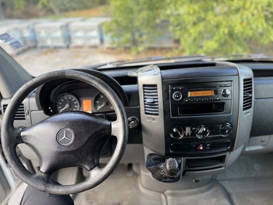 Mercedes sprinter