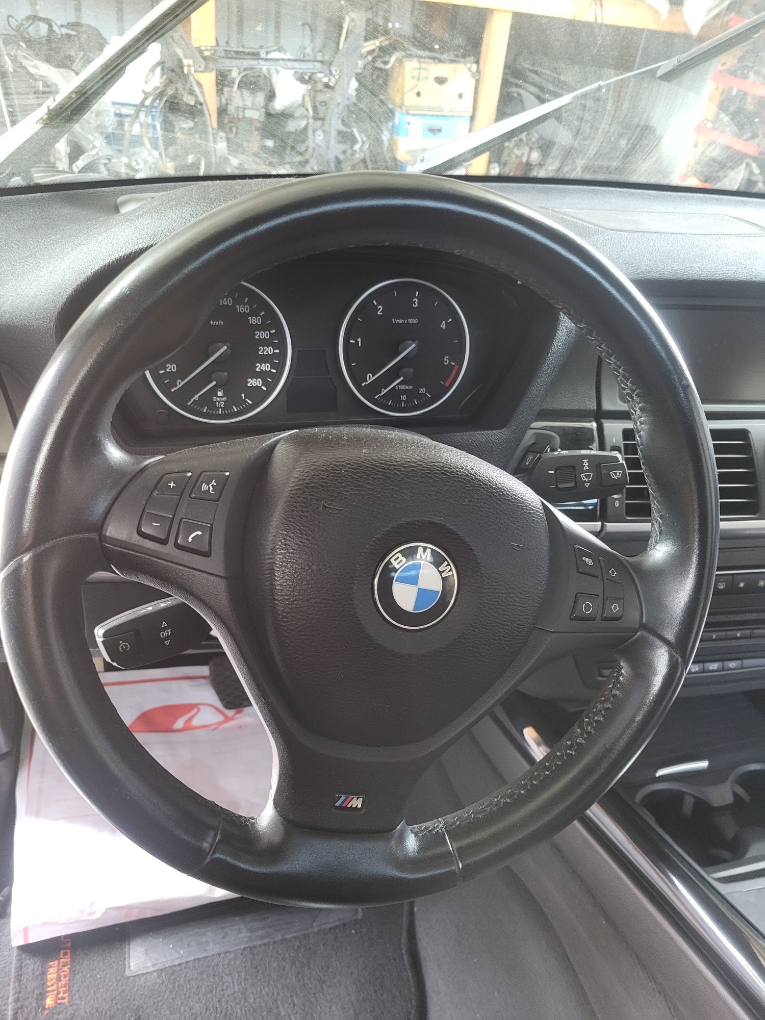 М волан за BMW E70 E71