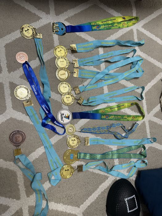 Медали спортивные новые