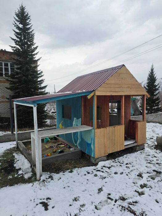 Дом кирпичн 5-комн, 3х-этажн на Аблакетке