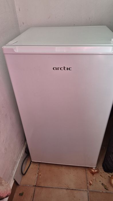 Frigider arctic alb