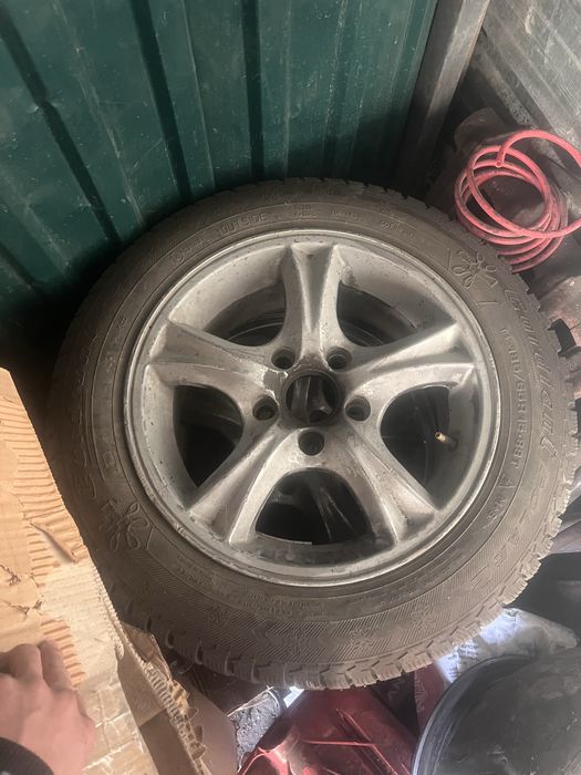 R15 зимни жаксы сапада көп жүрілмеген 4шт