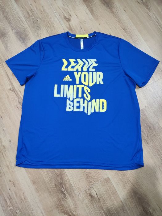 Tricou Adidas mărimea XXL