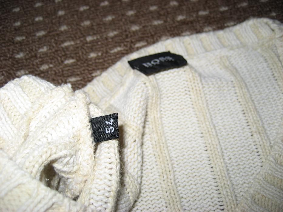 HUGO BOSS pulover original ( m 54 )