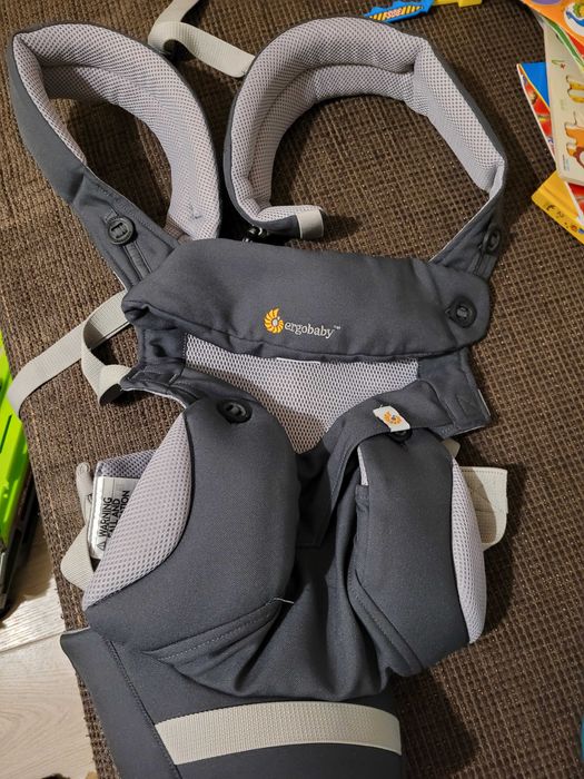 Ergobaby 360 Cool Air Mesh ергономична раница Carbon/Grey
