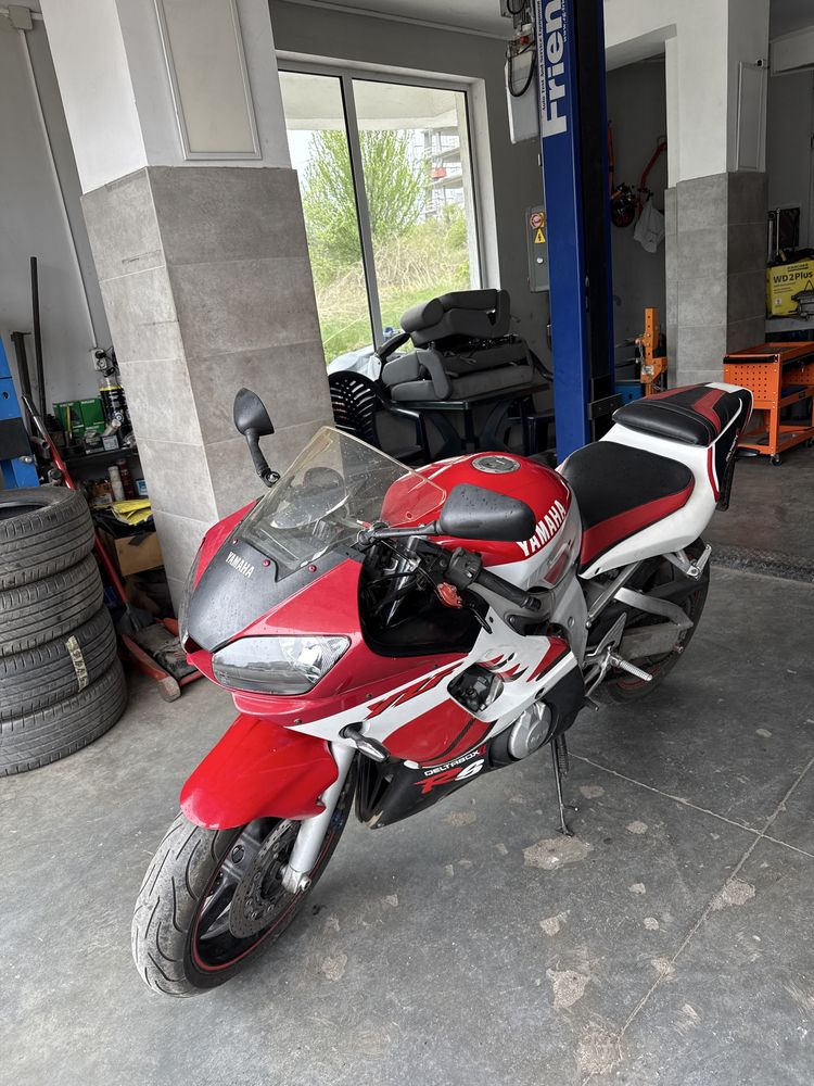 Yamaha YZF-R6 2000