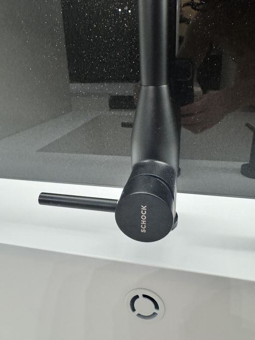 Baterie cu dus si dozator sapun Shock