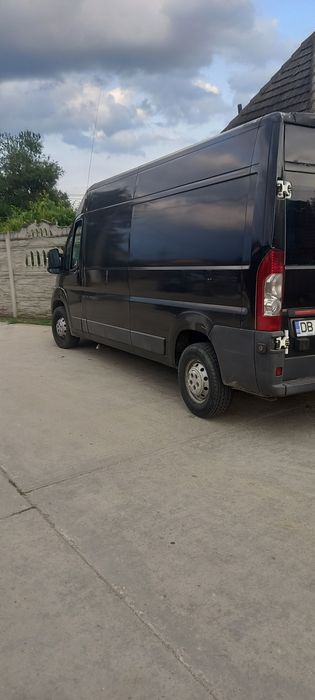 Transport marfă cu dubă 3,5 t