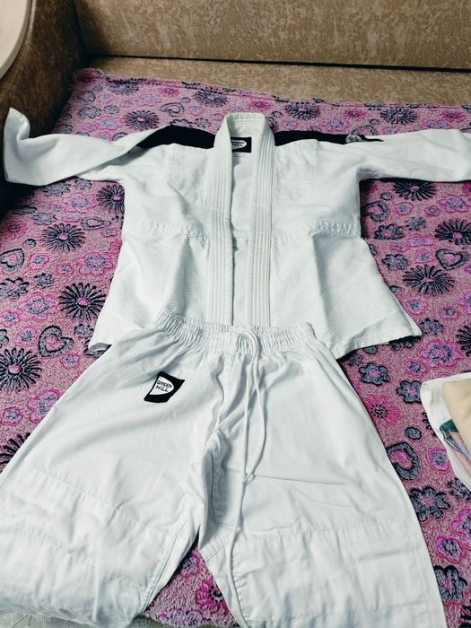 Продам кимано для дзюдо