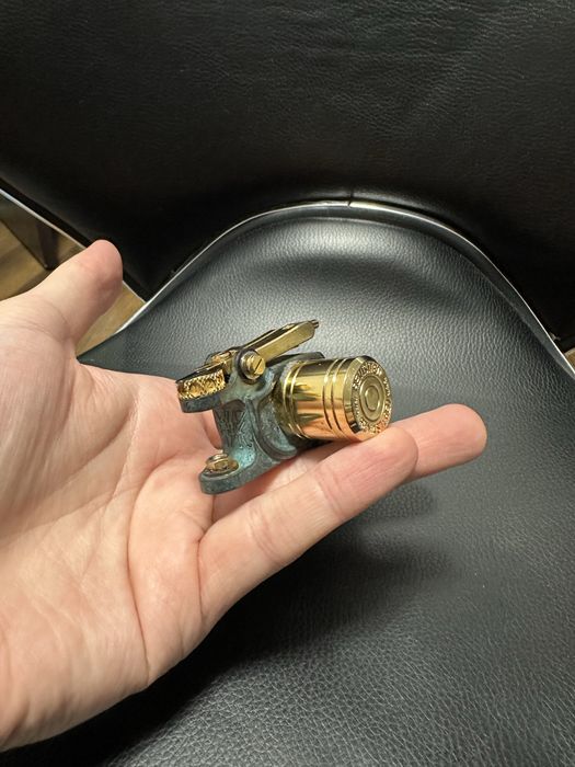 Aparat de tatuat Dan Kubin v3r