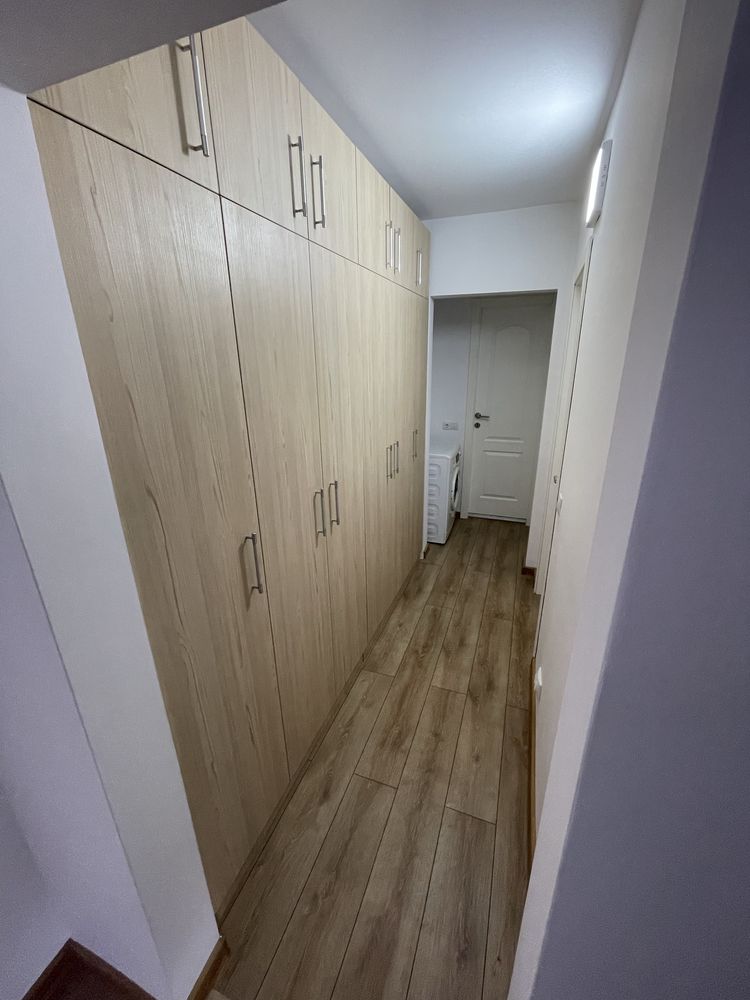 Vand Apartament cu 3 camere