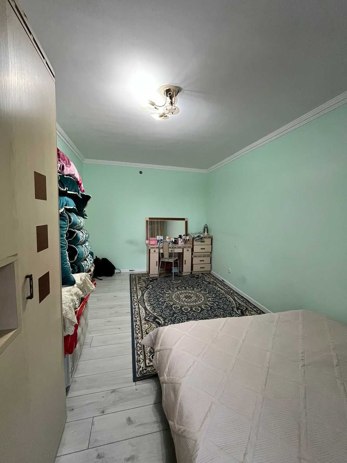 о.Срочно! Продадим 3-х ком кв в, ЖК "Нипи"! 101 кв.метр, дом кирпичный