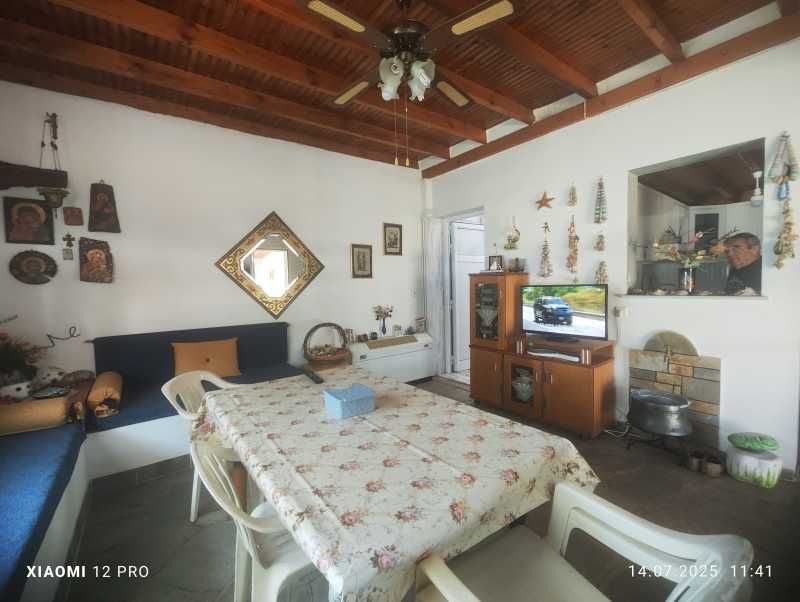 Самостоятелна къща в Паралия Каряни