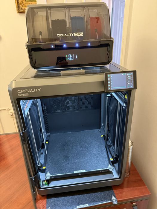 Imprimanta 3D Creality K2 Plus Combo si Filamet dryer Space Pi
