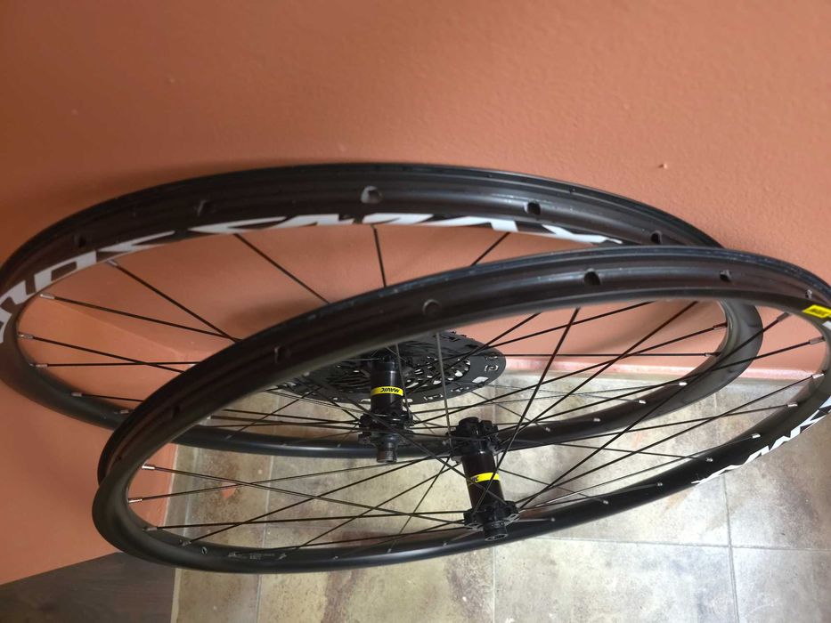 Mavic Crossmax 29", KMC, SRAM